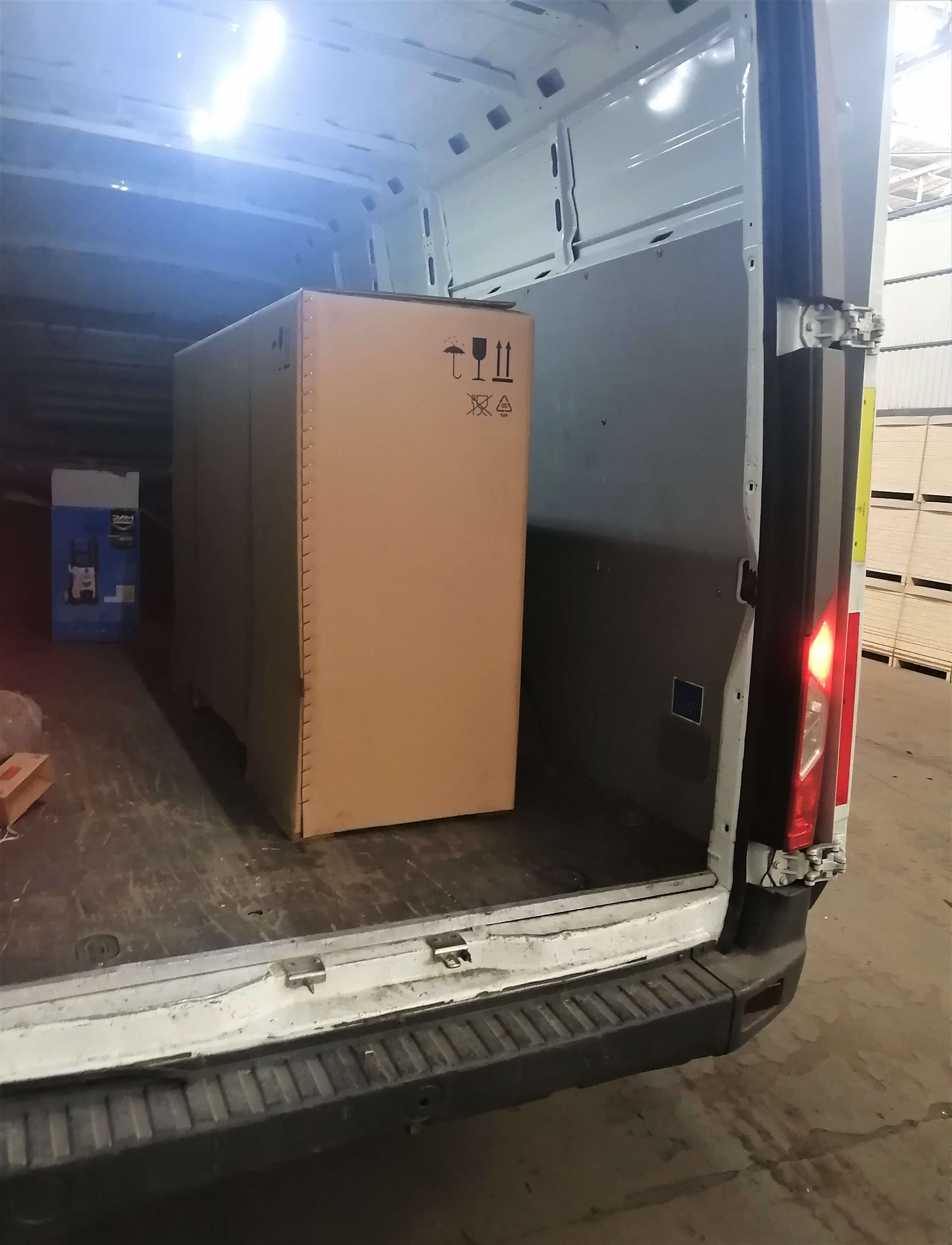 Отгрузка компрессора дилеру Remeza СБ4/С-200.LB40 в г. Екатеринбург